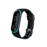 eses Silikonový řemínek pro Xiaomi Mi Band 5 a Xiaomi Mi Band 6 - Černý s modrým prošíváním