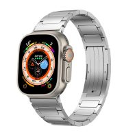 eses Titanový segmentový řemínek pro Apple Watch - Stříbrný lesklý 38mm, 40mm, 41mm