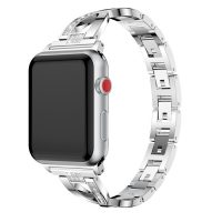 eses Kovový elegantní řemínek pro Apple Watch - Stříbrný 38mm, 40mm, 41mm
